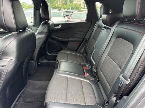 Used 2024 Ford Escape ST-Line AWD/4WD image 6