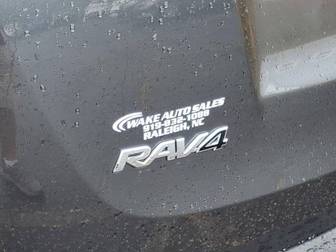 Used 2015 Toyota RAV4 Limited w/ Outdoor Package FWD image 9