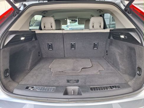 Used 2023 Cadillac XT4 Premium Luxury image 24