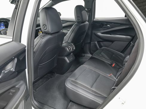 Used 2024 Chevrolet Blazer EV LT AWD/4WD image 25