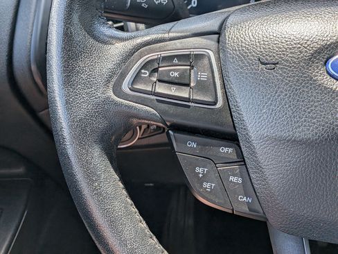 Used 2018 Ford EcoSport SE w/ SE Convenience Package FWD image 18