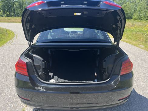 Used 2015 BMW 428i Convertible image 17