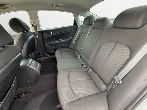 Used 2016 Kia Optima LX w/ LX Convenience Package FWD image 13