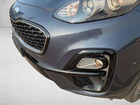 Used 2020 Kia Sportage LX AWD/4WD image 9