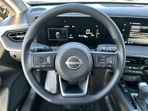 New 2026 Nissan Kicks SV image 21