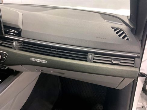 Used 2023 Audi A4 2.0T allroad Premium Plus w/ Premium Plus Package image 18