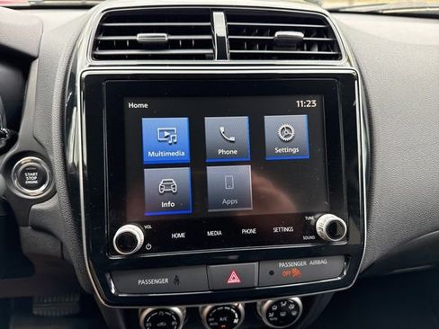 Used 2024 Mitsubishi Outlander Sport SE AWD/4WD image 17