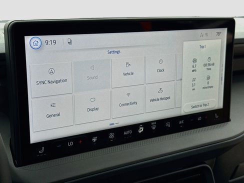 New 2026 Ford Maverick Lobo AWD/4WD image 10