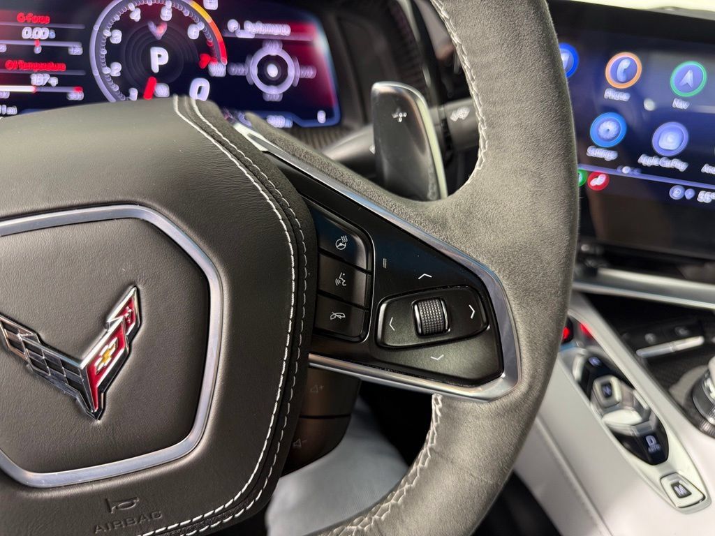 Used 2021 Chevrolet Corvette Stingray Premium Cpe w/ Z51 Performance Package RWD image 29