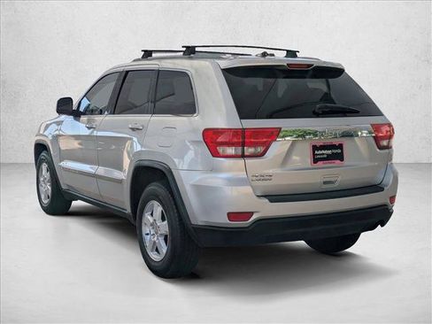 Used 2011 Jeep Grand Cherokee Laredo AWD/4WD image 8