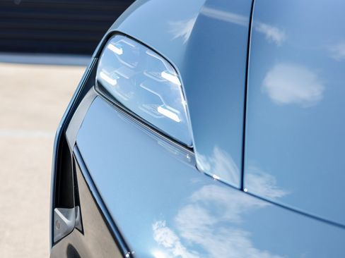 New 2026 Porsche Taycan Turbo image 13