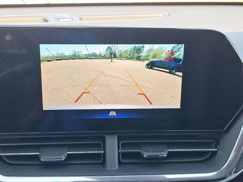 New 2026 Chevrolet Trax RS w/ Driver Confidence Package FWD image 18
