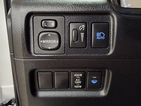 Used 2022 Toyota 4Runner SR5 Premium image 38