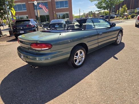 Used 1997 Chrysler Sebring JXI FWD image 28