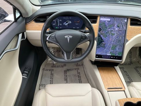Used 2019 Tesla Model S Standard Range AWD/4WD image 36