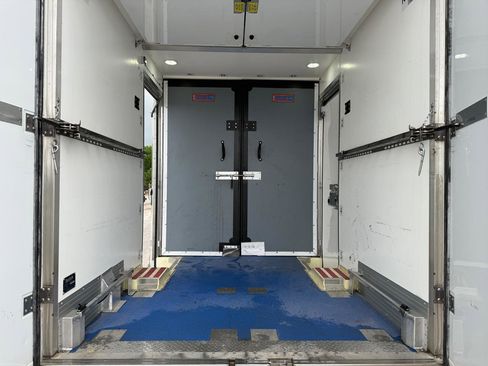 Used 2023 Ford E-350 and Econoline 350 Super Duty w/ Power Windows & Locks Group RWD image 21