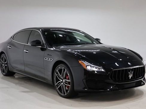 Certified 2023 Maserati Quattroporte Modena Q4 AWD/4WD image 1