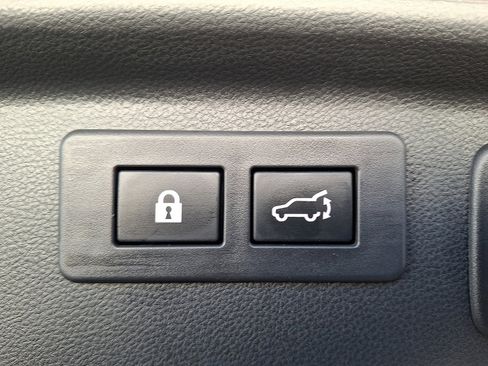 Certified 2023 Subaru Forester Limited image 30