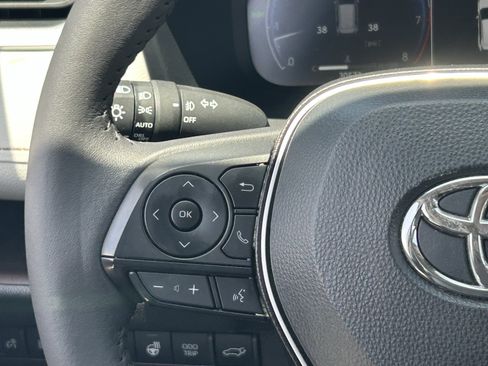 Used 2025 Toyota RAV4 Limited w/ Advanced Technology Package FWD image 25