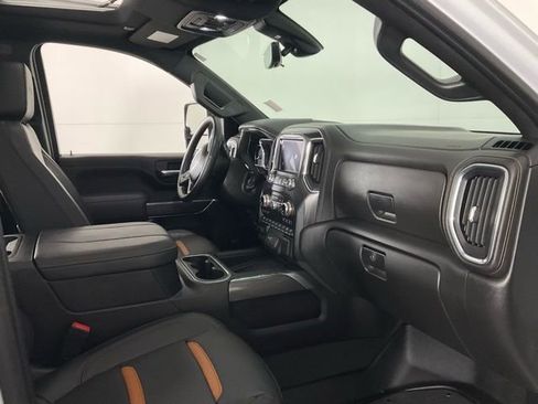 Used 2023 GMC Sierra 2500 AT4 w/ AT4 Premium Plus Package image 32