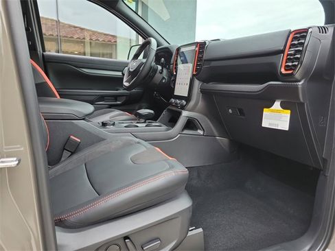 New 2025 Ford Ranger Raptor image 17