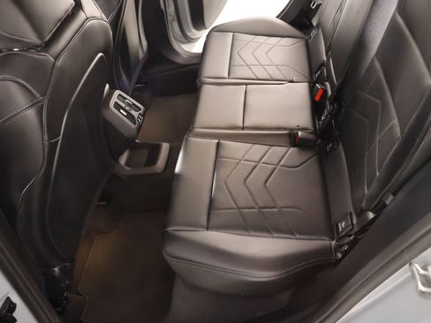 Used 2025 BMW X2 xDrive28i image 12