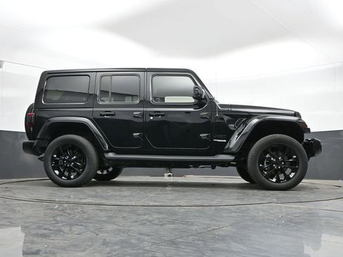 Used 2021 Jeep Wrangler Unlimited Sahara AWD/4WD image 42
