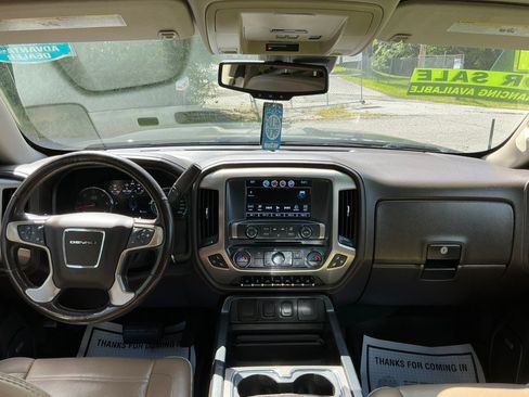 Used 2017 GMC Sierra 1500 Denali w/ Denali Ultimate Package AWD/4WD image 32