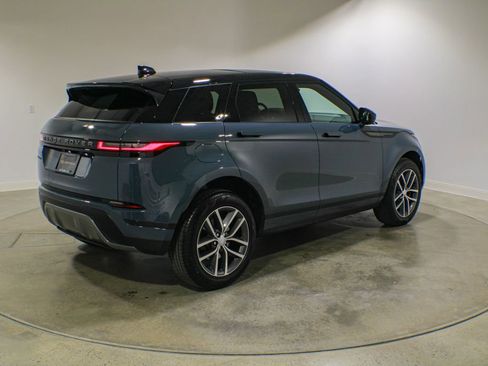 Used 2026 Land Rover Range Rover Evoque S AWD/4WD image 5