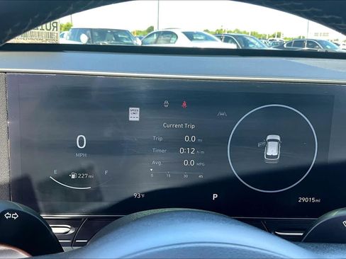 Used 2024 Hyundai Kona Limited FWD image 23