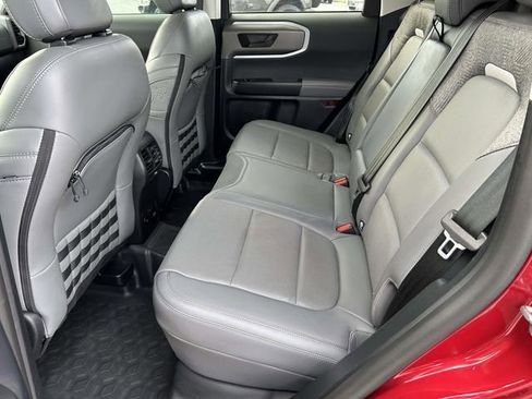 Used 2025 Ford Bronco Sport Badlands AWD/4WD image 11