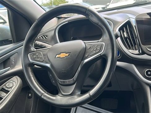 Used 2017 Chevrolet Volt LT image 16