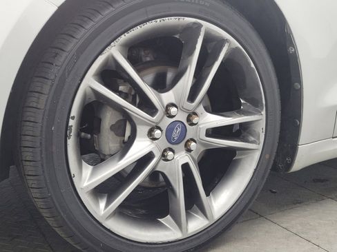 Used 2014 Ford Fusion Titanium FWD image 31