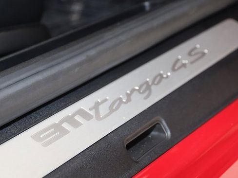 Used 2024 Porsche 911 Targa 4S image 20