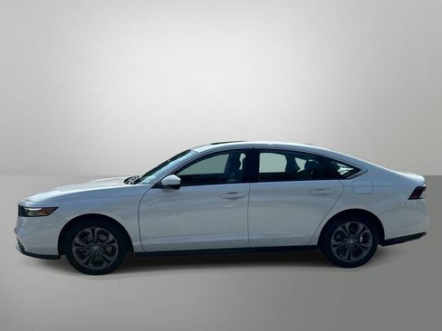 Used 2023 Honda Accord EX-L image 25