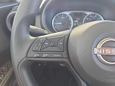 Certified 2025 Nissan Kicks Play S FWD image 16