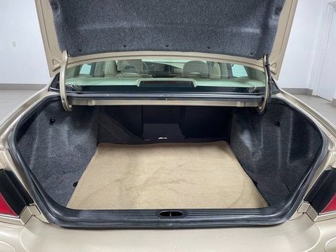 Used 2005 Buick Le Sabre Custom FWD image 24