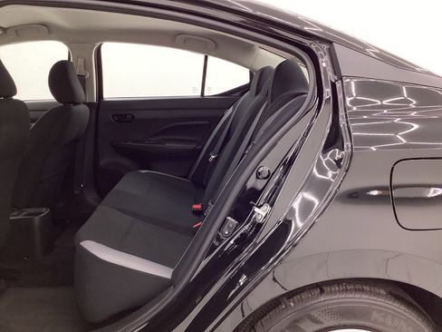 Used 2025 Nissan Versa S FWD image 19