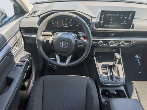 Certified 2026 Honda CR-V EX image 14