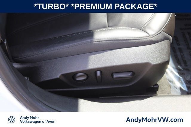 Used 2016 Buick Regal Premium FWD image 19