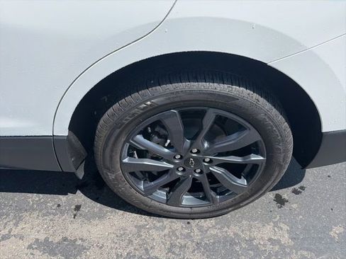 Certified 2024 Chevrolet Equinox RS w/ LPO, Floor Liner Package FWD image 3