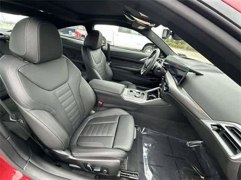Used 2025 BMW 440i xDrive Coupe w/ Premium Package image 22