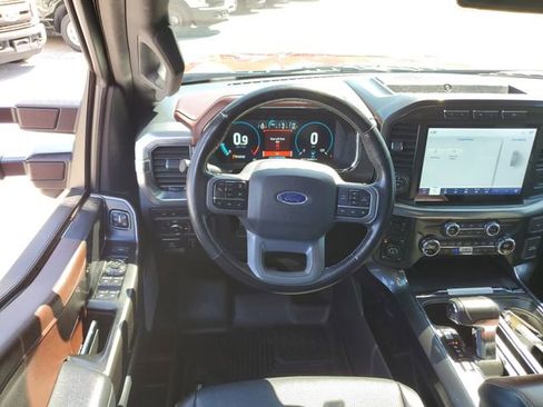 Used 2021 Ford F150 Lariat AWD/4WD image 11