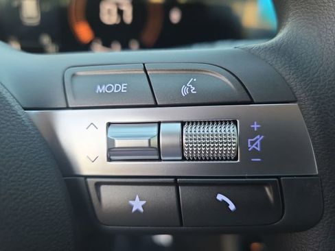 New 2026 Hyundai Kona SE image 25