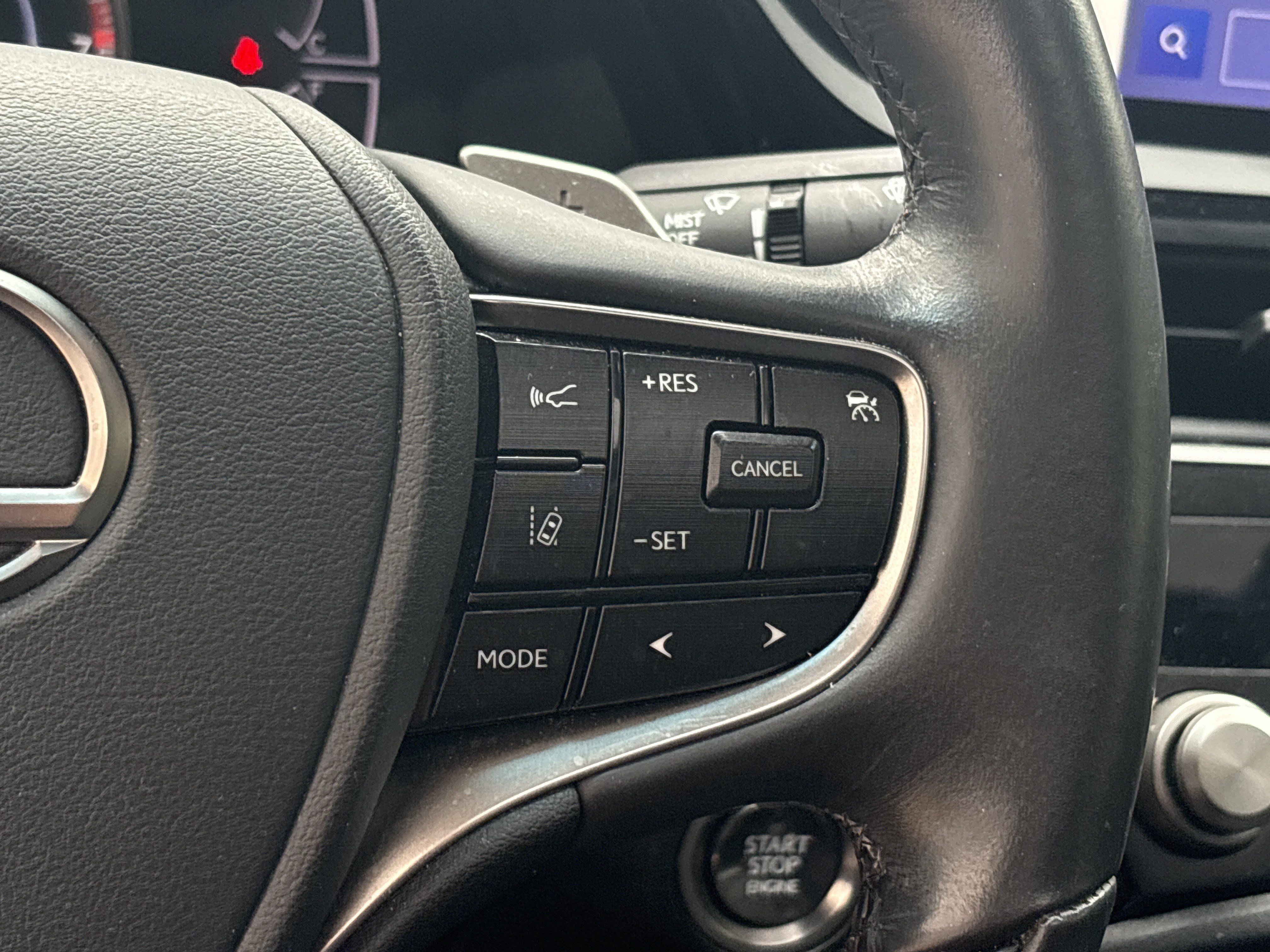 Used 2023 Lexus ES 350 w/ Accessory Package (Z2) FWD image 12