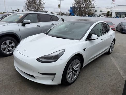 Used 2021 Tesla Model 3 Long Range AWD/4WD image 1