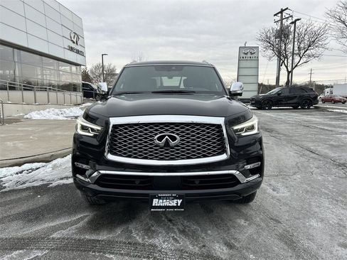 Certified 2024 INFINITI QX80 Sensory w/ Cargo Package image 3