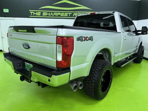 Used 2019 Ford F250 Lariat w/ Lariat Value Package AWD/4WD image 10