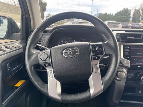 Used 2021 Toyota 4Runner SR5 image 22