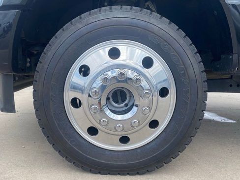Used 2022 Ford F450 Platinum w/ FX4 Off-Road Package AWD/4WD image 7